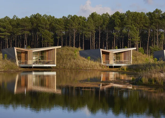 Les Echasses Golf & Surf Eco 4*